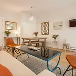 Suites Jardines de Murillo